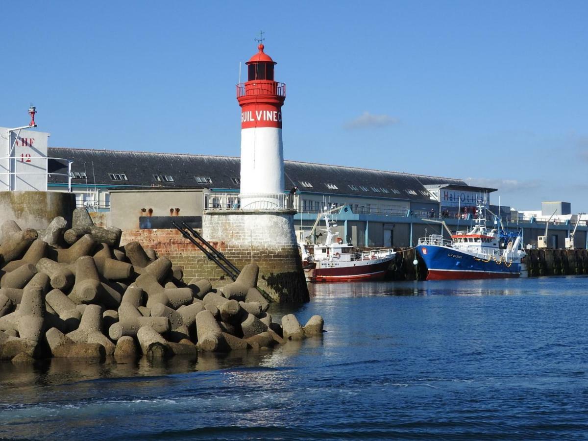 Au Bout Du Port Lägenhet Guilvinec Exteriör bild